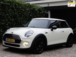 Mini Cabrio Business | Airco | Cruise control | Navi | PDC achter