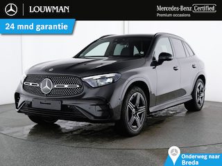 Mercedes-Benz GLC 300 e 4MATIC AMG Plug-In Hybride Airmatic | Achterasbesturing tot 4.5° | AMG Line | Night Pakket | Trekhaak | 20 Inch AMG Velgen | Distronic | Digital Licht. Inclusief 24 maanden Mercedes-Benz Certified garantie voor Europa.