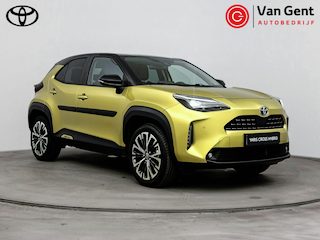 Toyota Yaris Cross 1.5 Hybrid Executive | Dodehoek detectie | Stoelverwarming | Head-up display | JBL | Apple Carplay / Android Auto | Parkeersensoren voor/achter | Elektrische achterklep | 18 inch