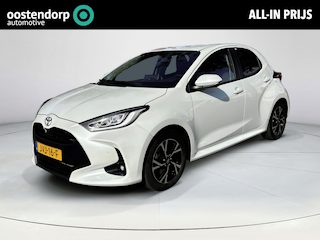 Toyota Yaris 1.5 Hybrid 115 Dynamic **DODEHOEK DETECTIE/ STOEL EN STUURVERWARMING/ KEYLESS**