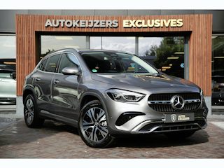 Mercedes-Benz GLA 180 Business Solution Luxury Stuurverwarming Multibeam LED Adapt. Cruise Trekhaak 18''LM