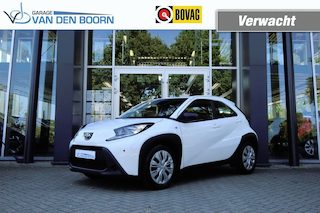 Toyota Aygo 1.0 VVT-i, Adaptieve Cruise, All-Seasons, Airco, CarPlay/Android, Camera etc.