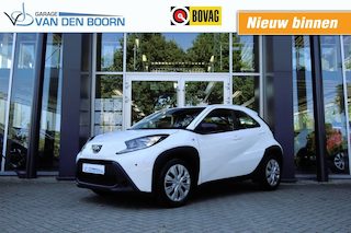 Toyota Aygo 1.0 VVT-i, Adaptieve Cruise, All-Seasons, Airco, CarPlay/Android, Camera etc.