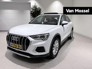 Audi Q3 35 TFSI Pro Line business Airco | Achteruitrij camera | Parkeerhulp voor en achter | Cruis control | Panoramisch schuifdak | Navigatie | Bluetooth | Cruise Control | Electronic Climate Controle | Lederen Stuurwiel | Lichtmetalen Velgen | Stoelverwarming |