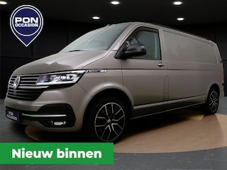 Volkswagen Transporter Bedrijfswagens 2.0 TDI L2H1 28 Bulli | Trekhaak | ACC | Parkeerhulp | Leder | Carplay | Verwarmbare Voorruit | Full LED | 17'' |