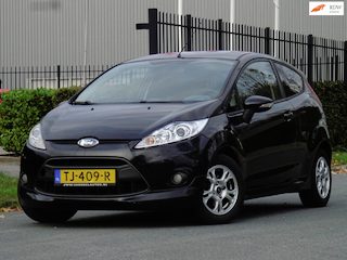 Ford Fiesta 1.4 ZWART BJ2010 NAP/CLIMA/ELEKRAMAPK