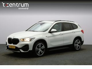 BMW X1 xDrive25e High Executive PHEV, Panoramadak, Leder, Climate Control, Camera, Stoelverwarming, Memory