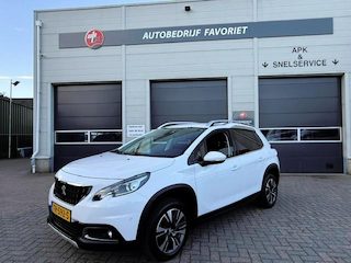 Peugeot 2008 1.2/Aut/Navi/Cam/Hleer/Allure
