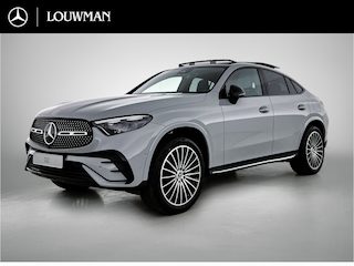 Mercedes-Benz GLC 300e 4MATIC Business Solution AMG | Premium Pakket | Trekhaak | Panoramaschuifdak | Treeplanken | AMG Spoiler | Nightpakket |