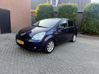 Toyota Corolla Verso 1.8 VVT-i Dynamic