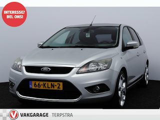Ford Focus 1.8 Limited/ 18'' LMV/ Keyless-GO/ Voorruitverw./ Navi/ Clima/ LEDER/ Cruise/ Stoelverw./ Elek. pakket/ Bluetooht/ Armsteun/ Multi. LEDER. Stuur/ Mistl./ PDC/ Extra getint glas.