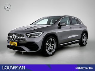 Mercedes-Benz GLA 200 AMG Line AMG styling | Navigatie