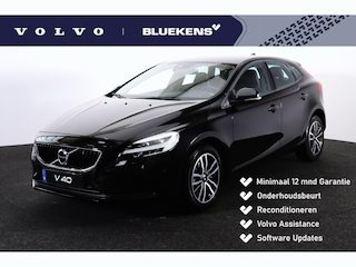 Volvo V40 T2 Nordic+ - Automaat - Parkeerverwarming - LED-koplampen - Navigatie - Verwarmbare voorstoelen - Verwarmbare voorruit - Trekhaak afneembaar
