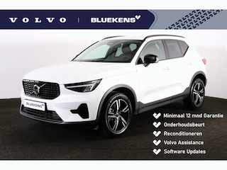 Volvo XC40 B3 Plus Dark - IntelliSafe Assist & Surround - 360º Camera - Harman/Kardon audio - Verwarmde voorstoelen & stuur - Parkeersensoren voor & achter - Elektr. bedienb. voorstoelen met geheugen links - Draadloze tel. lader - Standkachel - Extra getint glas - 18' LMV