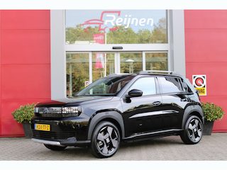 Fiat Grande Panda LA PRIMA 11 kW 44 kWh | WINTER PACK: (VERWARMBARE VOORSTOELEN, VERWARMBAAR STUURWIEL, VERWARMBARE VOORRUIT) | 17" LICHTMETALEN VELGEN "GLOSSY BLACK" | ELEKTRISCH INKLAPBARE BUITENSPIEGELS | MIDDENARMSTEUN VOOR | NAVIGATIE | DRAADLOZE TELEFOONLADER | ACHTERUITRIJ CAMERA MET DYNAMISCHE HULPLIJNEN | REGENSENSOR | CLIMATE CONTROL | DAB+ RADIO | DRAADLOZE APPLE CARPLAY/ANDROID AUTO | GETINTE ACHTERRUITEN | PARKEERSENSOREN VOOR EN ACHTER | CINEMA BLACK |