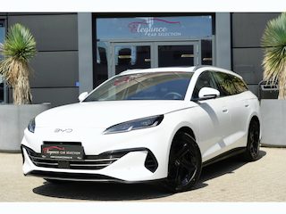 BYD Seal 6 Touring 1.5 DM-i PHEV Comfort Lite | 212PK | Pano | HUD | 360° Camera | 18" | Keyless | Stoelventilatie | BYD SEAL 6 Touring 1.5 DM-i PHEV Comfort Lite 212 PK Plug-in Hybrid met 1.5 viercilinder, panoramadak, Head-Up Display, 360° camera, 18-inch lichtmetalen velgen, Keyless Entry, adaptieve crui