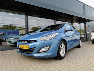 Hyundai i30 1.6 GDI i-Vision Ecc Cruise Camera Navi Led Pdc 2013