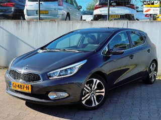 Kia Ceed Cee'd 1.6 GDI BusinessLine/NAVI/CAMERA/28741 KM NAP/DEALER ONDERHOUDEN/1STE EIGENAAR/