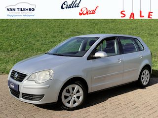 Volkswagen Polo 1.4-16V Turijn Inruildeal | Meeneemprijs | 15'' LMV met All-Season banden | Climactic met Airco