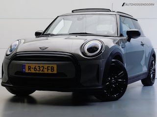 Mini Cooper 3-Deurs 1.5 Camden Plus Edition (APPLE CARPLAY,PANORAMADAK,PARKEERSENSOREN,LM-VELGEN,CRUISE,CLIMATE CONTROL,LEDER)