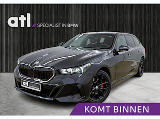 BMW 5-serie Touring 530e xDrive M Sport Pro | HUD | H&K | 360 | Dr. ass Pro | Adap onderstel | Memory | Stoelventilatie | Stoelverwarming voor en achter | Stuurwielverwarming | Fabrieksgarantie | Etc.
