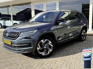 Skoda Kodiaq 1.5 TSI Sportline Business | Trekhaak | Adapt. Cruise | Apple/Android | Stoelen- Stuur en achterbank verwarmd | Pano