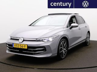 Volkswagen Golf 1.5 eHybrid Style Edition | Panodak | Camera | ACC | Elek. Stoel | IQ-Light |