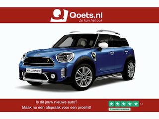 Mini Countryman Cooper S E ALL4 Panoramadak - Active Cruise Control - Harman Kardon - Head up - Elektrisch verwarmbare/verstelbare voorstoelen - Elektrische achterklep - Comfort acces - Driving Assistant -