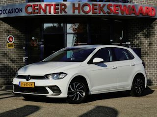 Volkswagen Polo 1.0 TSI Life Business