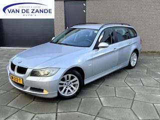 BMW 3-serie Touring 318i |Trekhaak uitklapbaar | Touring/station |dakrails | AUTOMAAT |