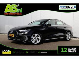 Audi A3 Limousine 30 TFSI S edition Trekhaak Half Leder Rode Stiksels Navigatie Achteruitrijcamera Stoelverwarming Adaptive Cruise Carplay Android LMV S-Line