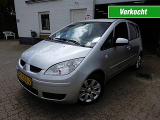 Mitsubishi Colt 1.3 INVITE+/Airco/Strakke auto/AUTOMAAT!!!!
