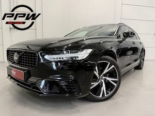 Volvo V90 T8 AWD Ultimate Dark Long Range 455PK PANO/B&W/TREKHAAK/NAPPA-LEER/VENTILATIE+MASSAGE/GOOGLE/HEAD-UP/360CAMERA/19"/CRYSTAL-POOK/ACC/PILOT-ASSIST/EL.A.KLEP/BLACK-OPTIC/NET GROTE OH BEURT GEHAD BIJ VOLVO DEALER