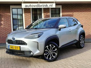 Toyota Yaris Cross 1.5 Hybrid First Ed. STOEL/STUURVERWARMING / CAMERA / NAVI