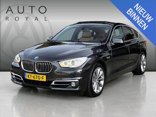 BMW 5-serie GT Gran Turismo 520d Luxury Edition PANORAMADAK | HARMAN/KARDON | TREKHAAK | DODEHOEK DETECTIE | ACHTERUIT RIJ CAMERA | NAVIGATIE | BI-XENON KOPLAMPEN | STOEL VERWARMING |