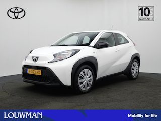 Toyota Aygo 1.0 VVT-i S-CVT Play | NL Auto | Dealer Onderhouden | Achteruitrijcamera |