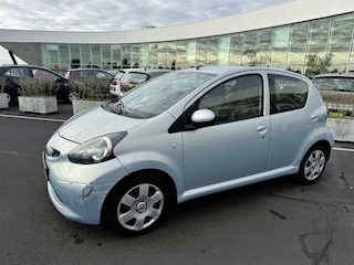 Toyota Aygo 1.0-12V +