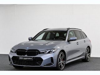 BMW 3-serie Touring 320e | M Sport | PANO | STOELVRW | LEDER