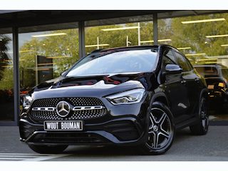 Mercedes-Benz GLA 250 e AMG Led Panorama Distronic Sfeer Camera Augmented Afn.Trekh Pdc