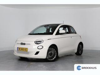 Fiat 500 Icon 42 kWh | Camera | Panoramadak | Parkeersensoren | Dodehoek | Navigatie | Climate Control | Apple Carplay & Android Auto |