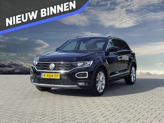 Volkswagen T-Roc 1.5 TSI Sport Automaat | Climatronic | Adaptive Cruise Control | Achteruitrijcamera