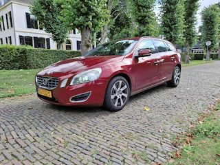 Volvo V60 2.0 D3 Momentum