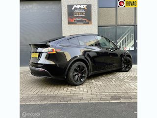 Tesla Model Y Standard Long Range