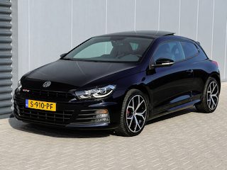 Volkswagen Scirocco 2.0 TSI GTS - DSG - Pano - Xenon - Navi