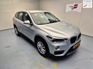 BMW X1 SDrive18i Centennial High Executive Naci Camera Ecc Cruise Alu Velgen