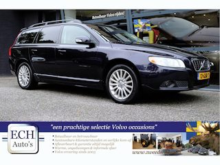 Volvo V70 2.5T 200 pk Aut. Leer, Trekhaak, 17 inch, Navi