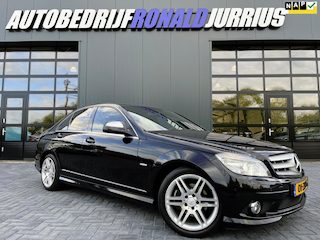 Mercedes-Benz C-klasse 180 K Business Class Avantgarde AMG NL.Auto/Automaat/Xenon/Trekhaak/Leder/Cruise-control/Climatronic