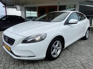 Volvo V40 1.6 T2  120 PK  Bluetooth  PDC Onderhoudshistorie