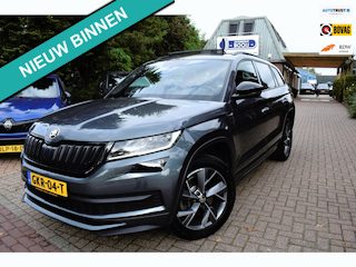Skoda Kodiaq 2.0 TSI 4x4 Sportline 7 PERS/PANODAK/CRUISE/CAMERA/TREKHAAK/CARPLAY/MEMORY/KEYLESS/XENON/STOELVERW/19 INCH