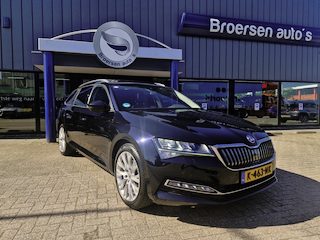 Skoda Superb Combi 1.5 TSI Business Edition Plus | Automaat | Panoramadak | Trekhaak | Navigatie | Cruise Control